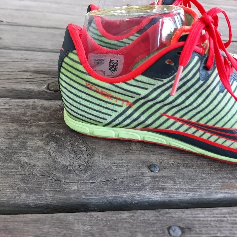 Saucony racing vendetta